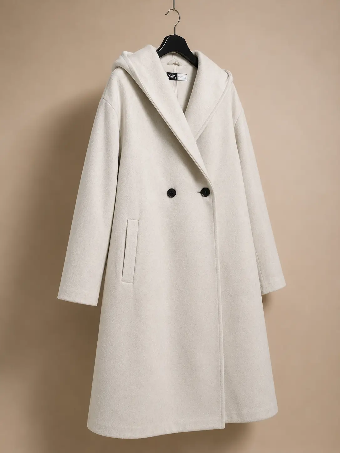 Three-quarter view — ZARA ivory heather hooded coat